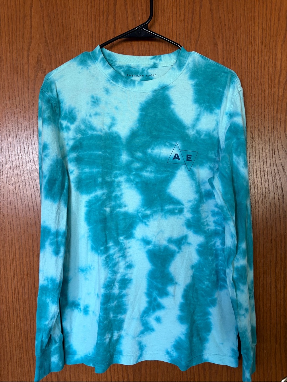 American Eagle Men’s Teal Tie-Dye Long Sleeve Tee—NWOT!